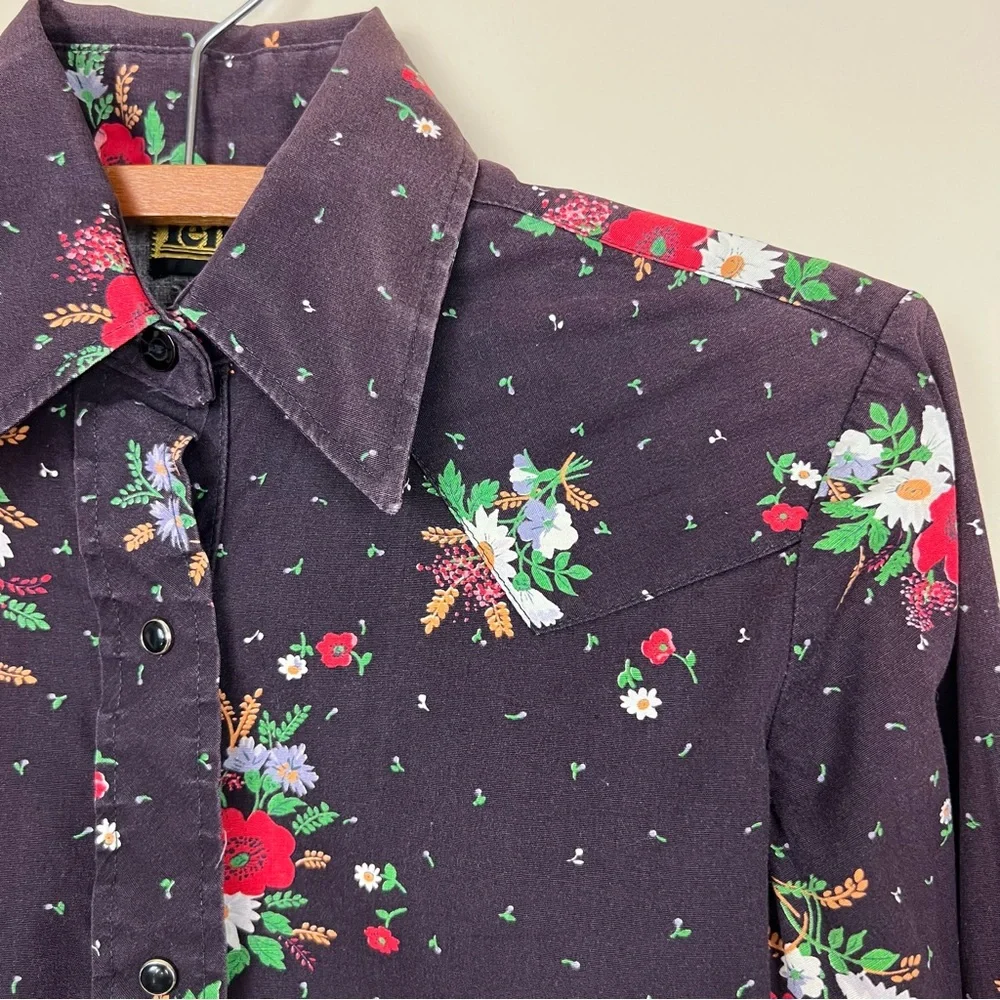 vintage 1950s western shirt black pearl snaps floral print dagger collar hippie - Picture 3 of 14